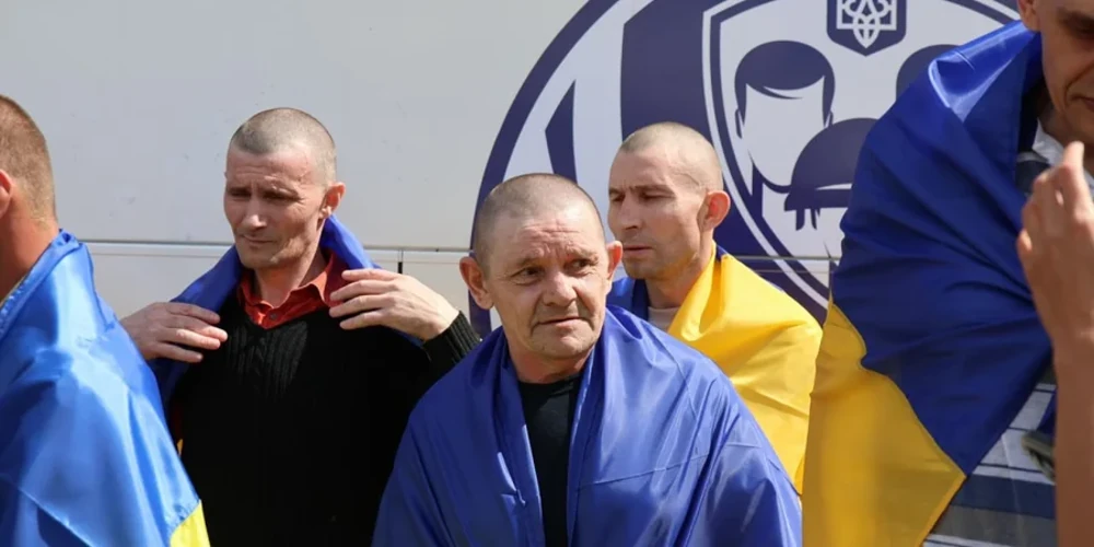 Звільнення 103 військових 19 серпня: міжнародний контекст обміну