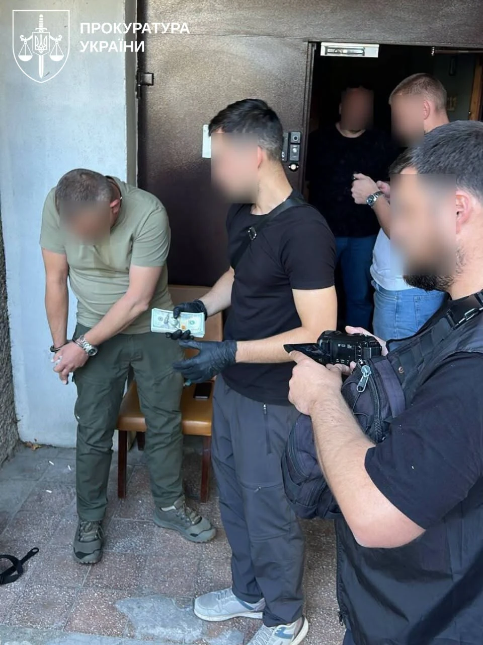 Керівник Миколаївського обласного ТЦК затриманий за підозрою в одержанні хабаря