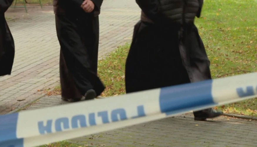 Територія монастиря сестер-бенедиктинок на вулиці Бенедиктинській у Ярославі, оточена поліцією після нападу