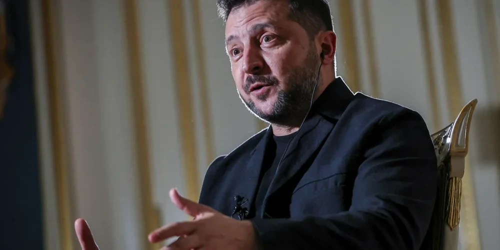 Зеленський назвав себе відповідальним за посаду: відмова визнати території і заяви про вибори