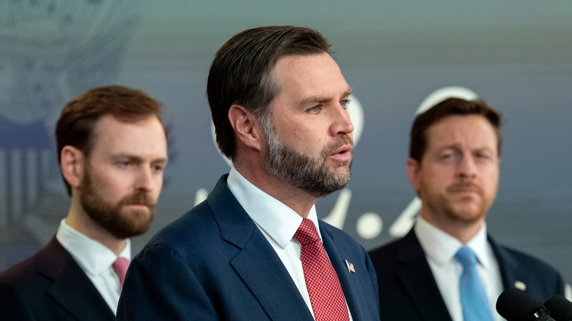 Джей Ді Венс на пресконференції в Цинциннаті 21 жовтня 2026 року